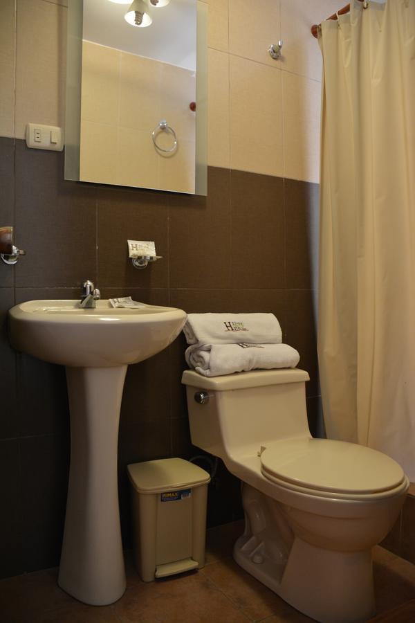 Hotel Elvita Spa Баньос Экстерьер фото