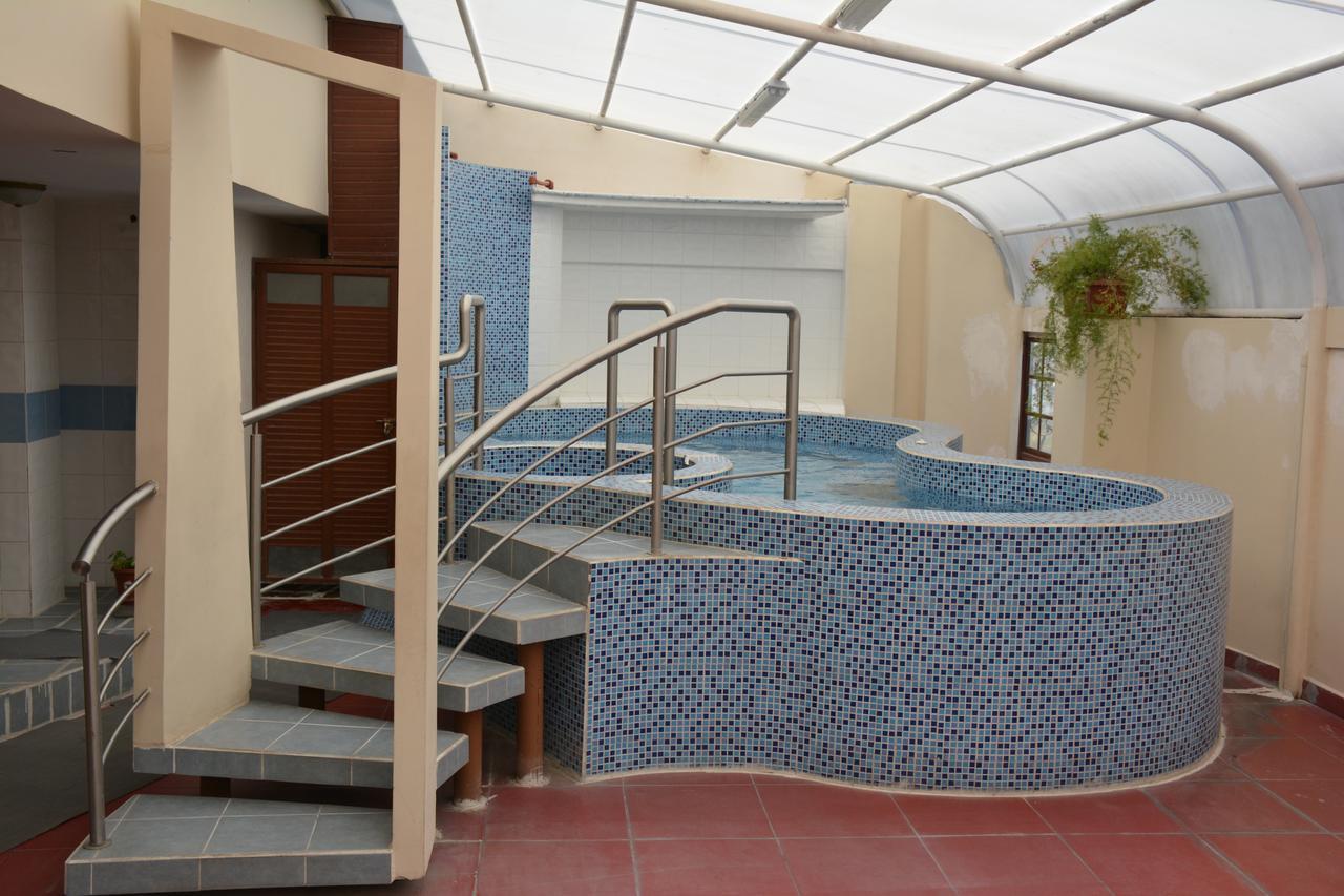 Hotel Elvita Spa Баньос Экстерьер фото